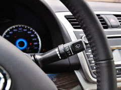 2013款 1.8T 自动 精英型