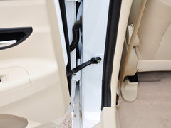 2013款 1.8T 自动 精英型