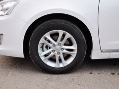 2013款 1.8T 自动 精英型