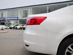 2013款 1.8T 自动 精英型