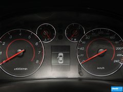 2013款 1.8T 自动 精英版