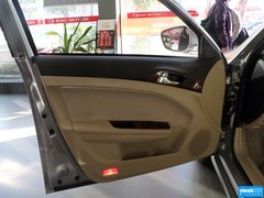 2013款 1.8T 自动 精英版