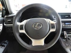 2013款 200h 1.8L CVT 暗夜骑士版
