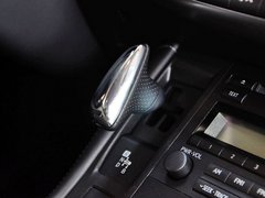 2013款 200h 1.8L CVT 暗夜骑士版