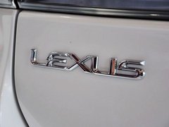 2013款 200h 1.8L CVT 暗夜骑士版