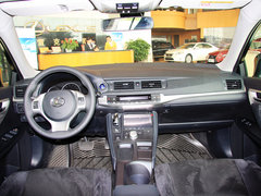 2013款 200h 1.8L CVT 暗夜骑士版
