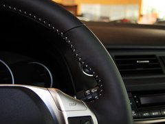 雷克萨斯CT 2013款 200h 1.8L CVT 暗夜骑士版