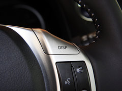 2013款 200h 1.8L CVT 暗夜骑士版