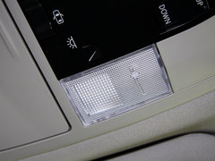 雷克萨斯CT 2013款 200h 1.8L CVT 暗夜骑士版