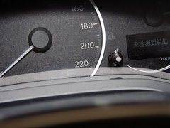 2013款 200h 1.8L CVT 暗夜骑士版