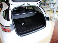 2013款 200h 1.8L CVT 暗夜骑士版