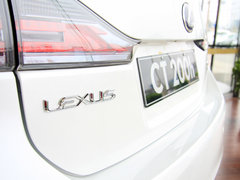 2013款 200h 1.8L CVT 暗夜骑士版
