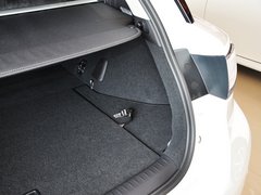 2013款 200h 1.8L CVT 花语花忆版