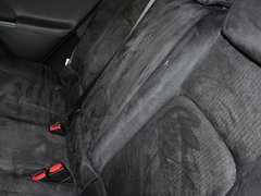 2013款 200h 1.8L CVT 花语花忆版