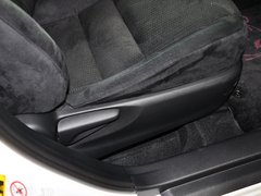 2013款 200h 1.8L CVT 花语花忆版