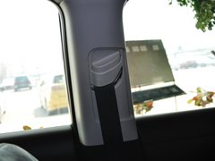 2013款 200h 1.8L CVT 花语花忆版