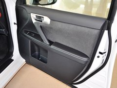 2013款 200h 1.8L CVT 花语花忆版