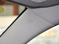 2013款 200h 1.8L CVT 花语花忆版