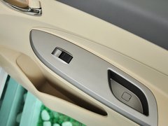 2013款 1.5L DCT 舒适型