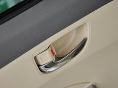 2013款 1.5L DCT 舒适型
