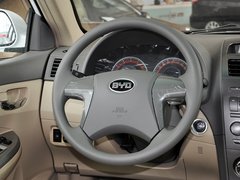 比亚迪L3 2013款 1.5L DCT 舒适型