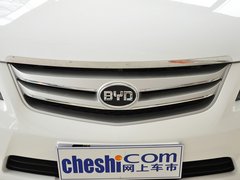 2013款 1.5L DCT 舒适型