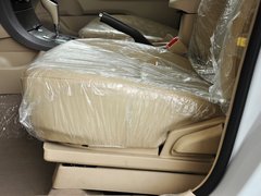 2013款 1.5L DCT 舒适型
