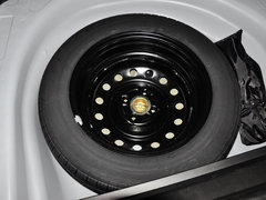 2013款 1.5L DCT 尊贵型