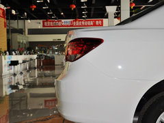 2013款 1.5L DCT 尊贵型