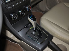 2013款 1.5L DCT 尊贵型