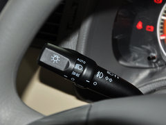 2013款 1.5L DCT 尊贵型