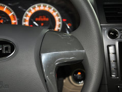 2013款 1.5L DCT 尊贵型