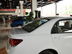 比亚迪L3 2013款 1.5L DCT 尊贵型