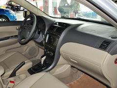 2013款 1.5L DCT 尊贵型