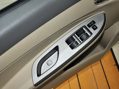 2013款 1.5L DCT 尊贵型