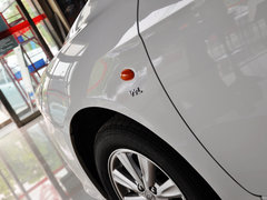 2013款 1.5L DCT 尊贵型