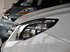 2013款 1.5L DCT 尊贵型
