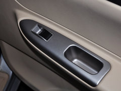 2013款 1.5L DCT 舒适型