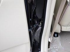 2013款 1.5L DCT 标准型