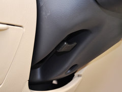 2013款 1.5L DCT 标准型