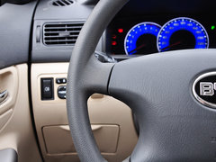 2013款 1.5L DCT 标准型