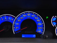 2013款 1.5L DCT 标准型