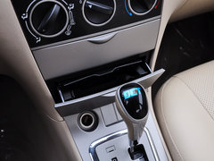 2013款 1.5L DCT 标准型