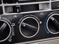 2013款 1.5L DCT 标准型