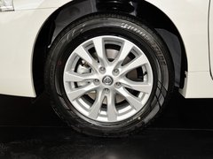 2013款 2.0L XL舒适版