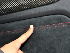 2012款 C63 6.3L 自动 限量版