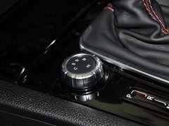 2012款 C63 6.3L 自动 限量版