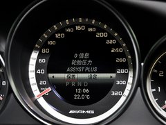 2012款 C63 6.3L 自动 限量版