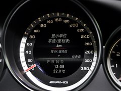 2012款 C63 6.3L 自动 限量版