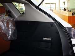 2013款 2.2T 自动 四驱旗舰型 5座